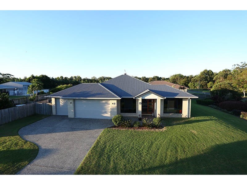 45 Endeavour Bark Drive, Glass House Mountains QLD 4518