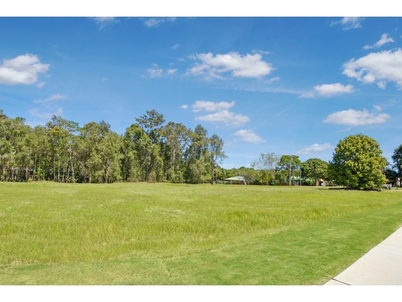44 Shaws Road, Beerwah QLD 4519