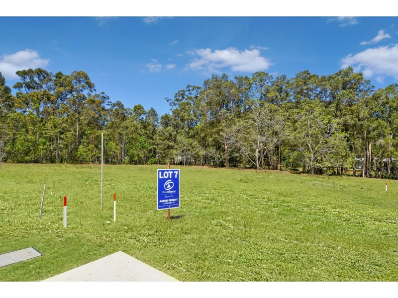 44 Shaws Road, Beerwah QLD 4519