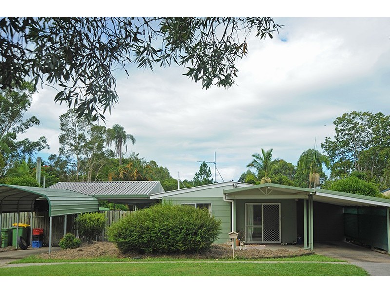 21 Beerwah Parade, Beerwah QLD 4519