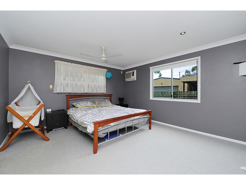 21 Beerwah Parade, Beerwah QLD 4519