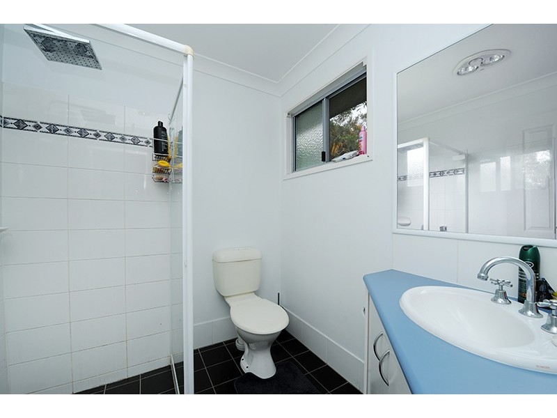 21 Beerwah Parade, Beerwah QLD 4519