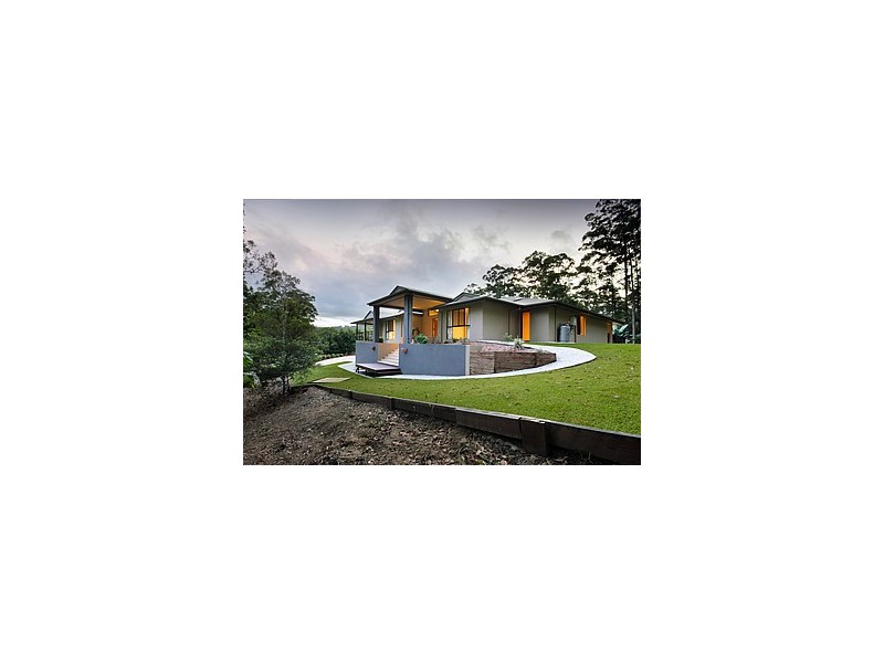 10 Raintree Close, Diamond Valley QLD 4553