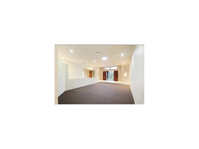 10 Raintree Close, Diamond Valley QLD 4553