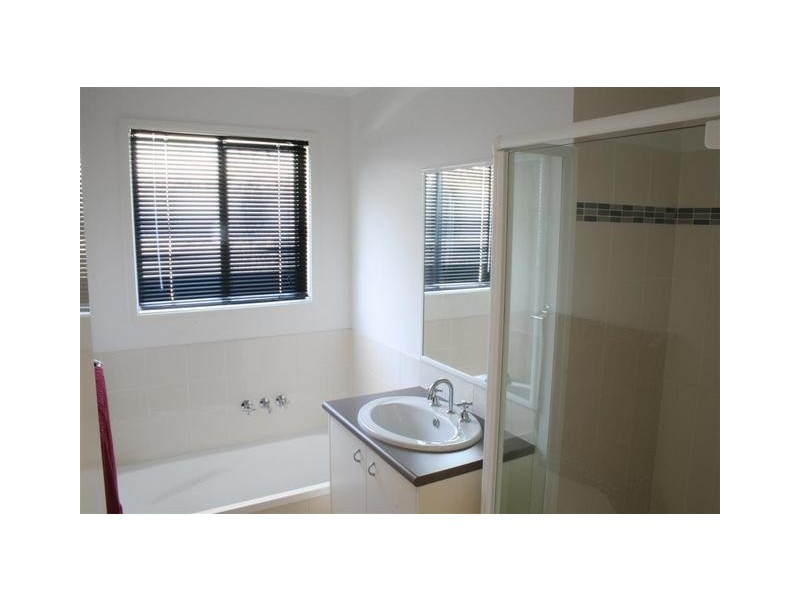 7/2a Swan Street, Beerwah QLD 4519