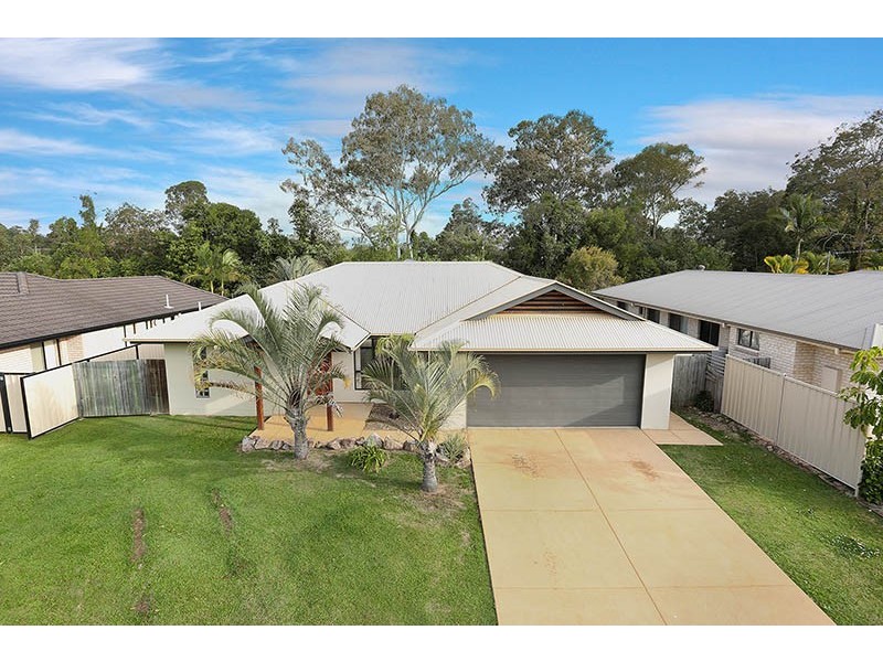 8 Earl Court, Landsborough QLD 4550