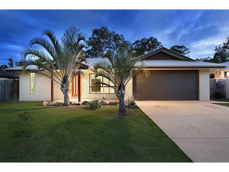 8 Earl Court, Landsborough QLD 4550