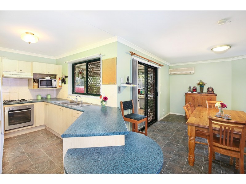 21 Paul Place, Glass House Mountains QLD 4518
