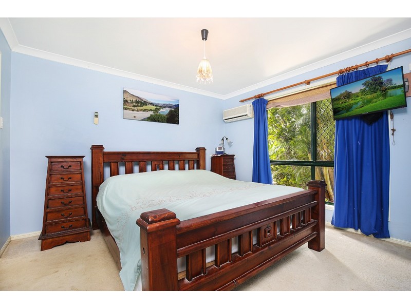 21 Paul Place, Glass House Mountains QLD 4518