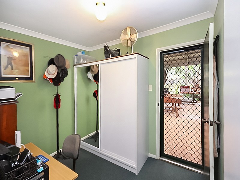 21 Paul Place, Glass House Mountains QLD 4518