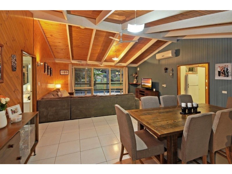 112 Thompson Road, Beerwah QLD 4519