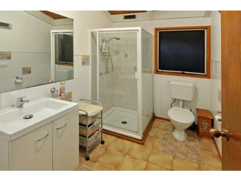 112 Thompson Road, Beerwah QLD 4519