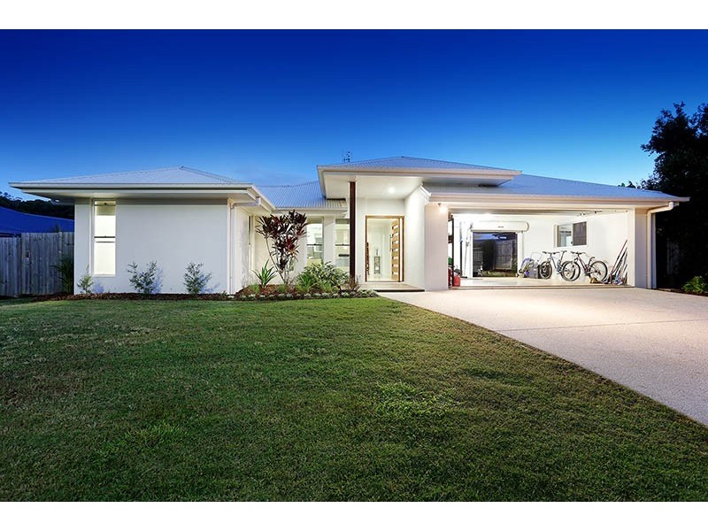 6 Whistler Place, Beerwah QLD 4519