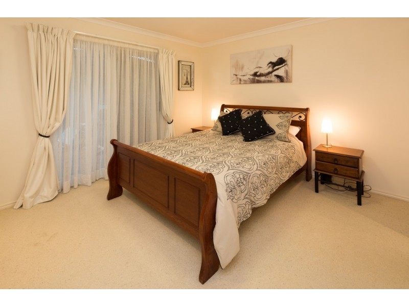 7 Crumpton Place, Beerwah QLD 4519