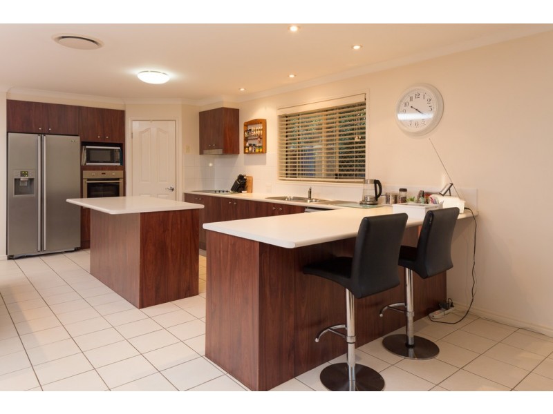 7 Crumpton Place, Beerwah QLD 4519