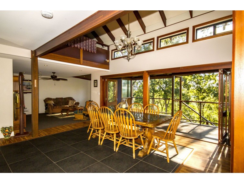 260 Macdonalds Road, Peachester QLD 4519