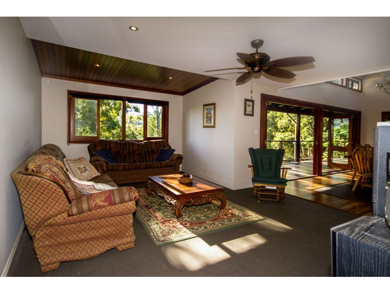 260 Macdonalds Road, Peachester QLD 4519