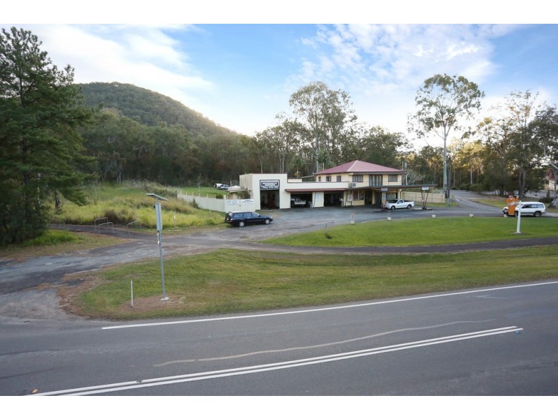 13 Beerburrum Road, Beerburrum QLD 4517