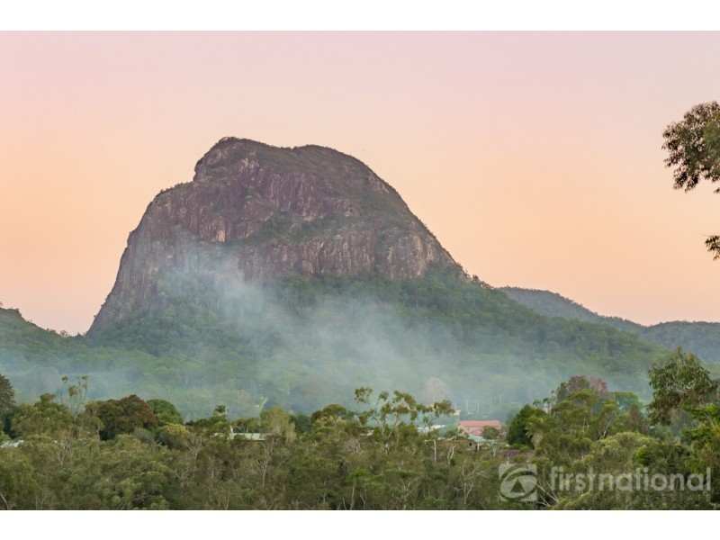 7 Knowles Place, Glass House Mountains QLD 4518