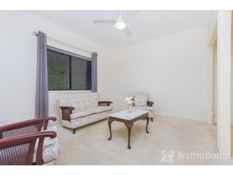 7 Knowles Place, Glass House Mountains QLD 4518