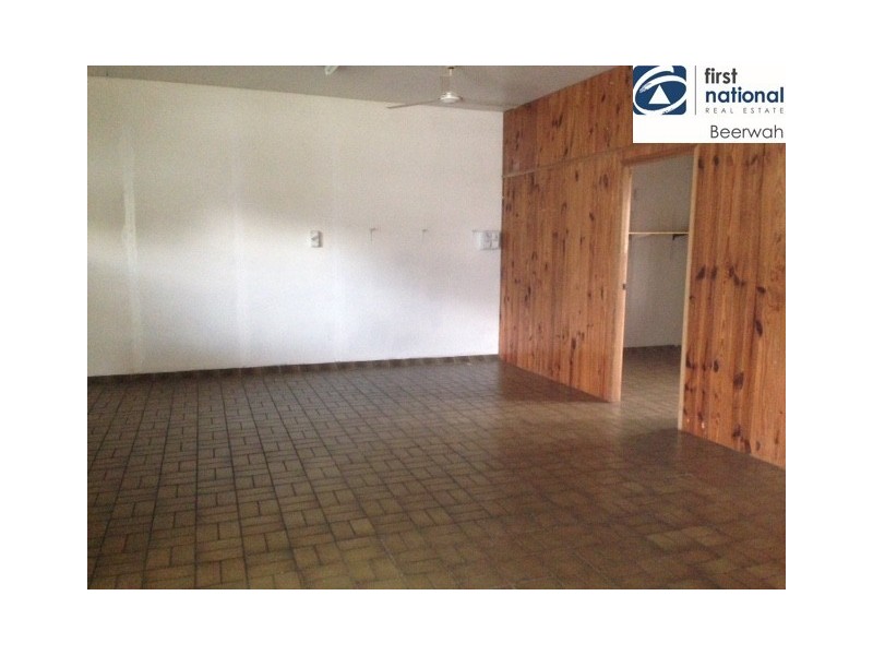Shop 2 / 68 Simpson Street, Beerwah QLD 4519