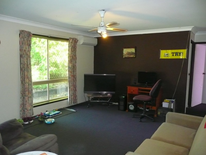 9 Mellumview Drive, Beerwah QLD 4519