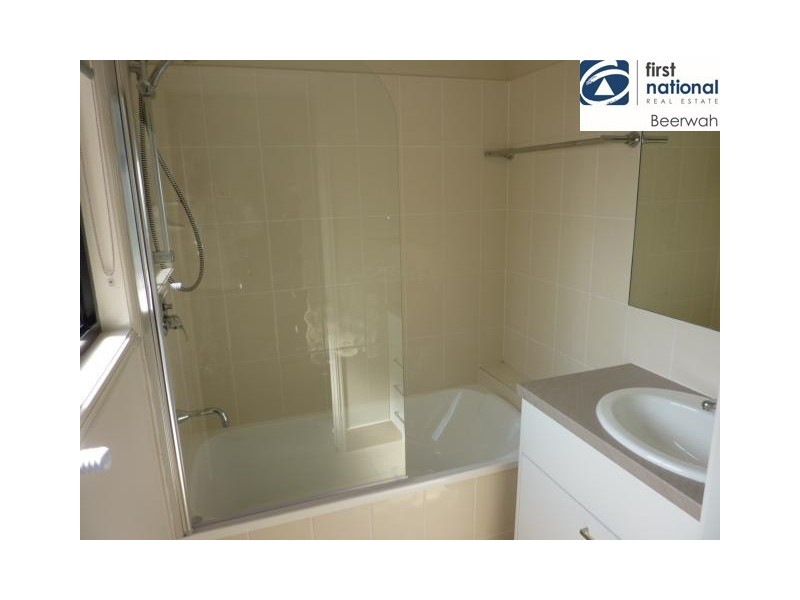 39 Beerwah Parade, Beerwah QLD 4519