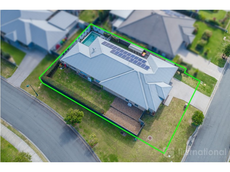 62 Clark Ave, Glass House Mountains QLD 4518