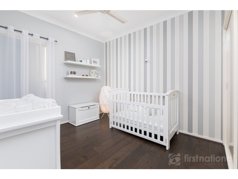 62 Clark Ave, Glass House Mountains QLD 4518