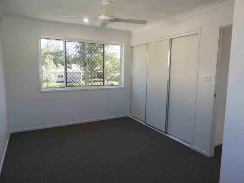 Unit 4/6 Gympie St North, Landsborough QLD 4550