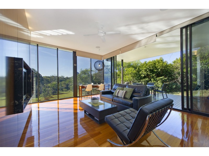 182 Glasshouse-Woodford Road, Glass House Mountains QLD 4518