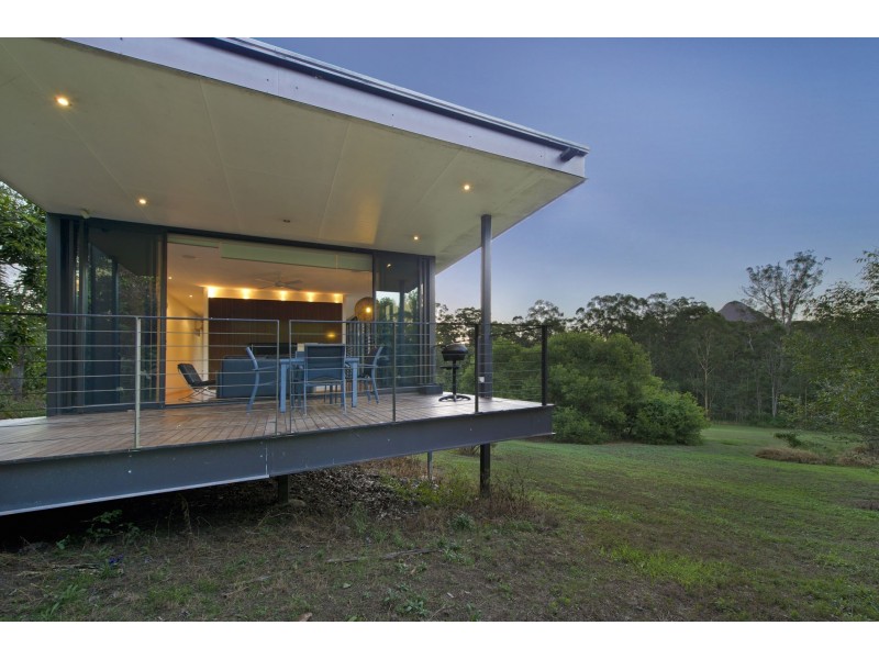 182 Glasshouse-Woodford Road, Glass House Mountains QLD 4518