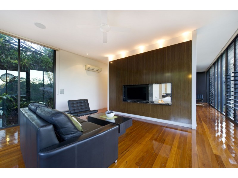 182 Glasshouse-Woodford Road, Glass House Mountains QLD 4518