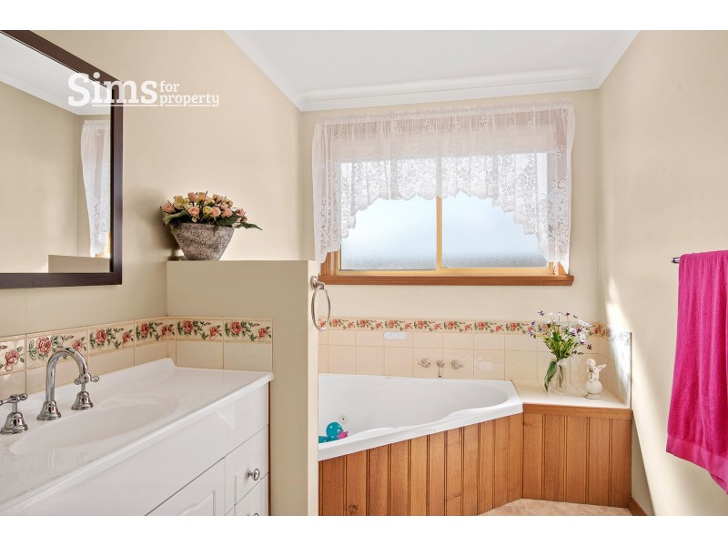 30 Trafalgar Drive, Prospect Vale TAS 7250