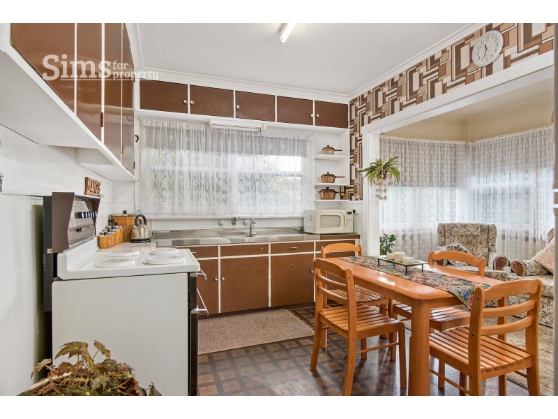 17 Leslie Street, South Launceston TAS 7249