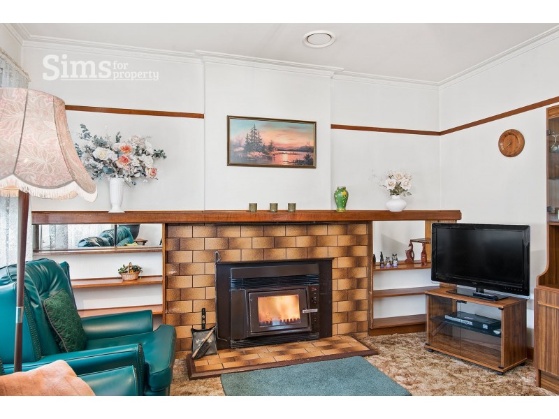17 Leslie Street, South Launceston TAS 7249