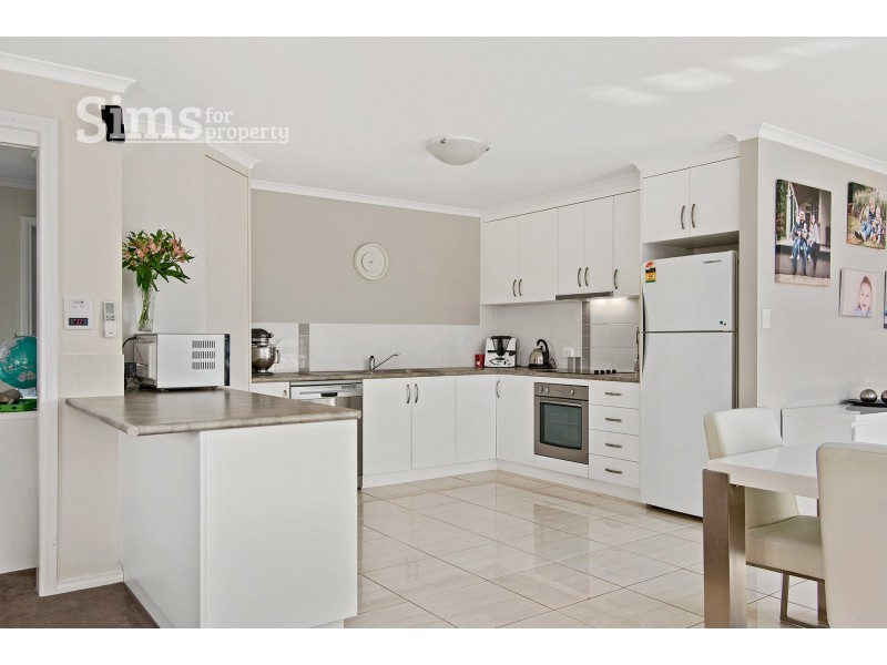 2/57 Youl Road, Perth TAS 7300