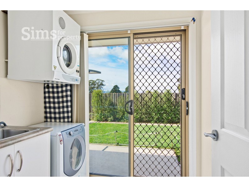 2/57 Youl Road, Perth TAS 7300