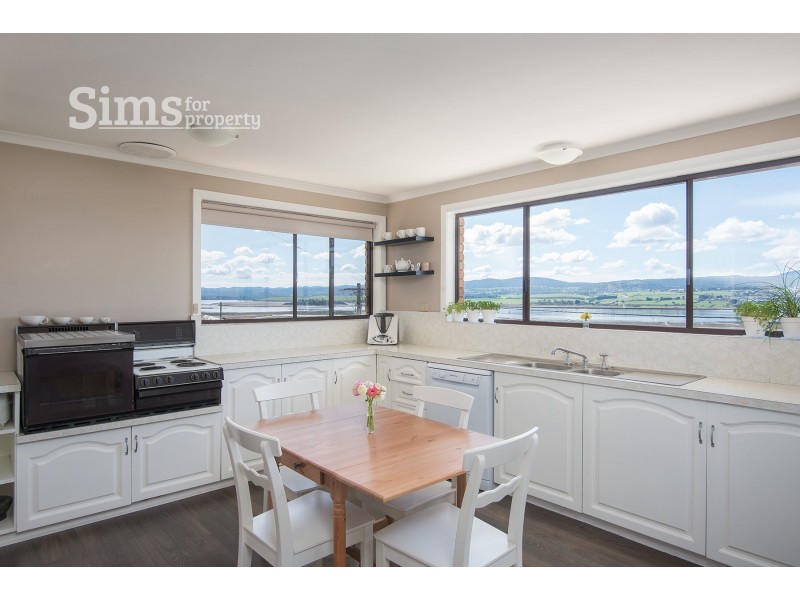 19 Fort Street, Riverside TAS 7250