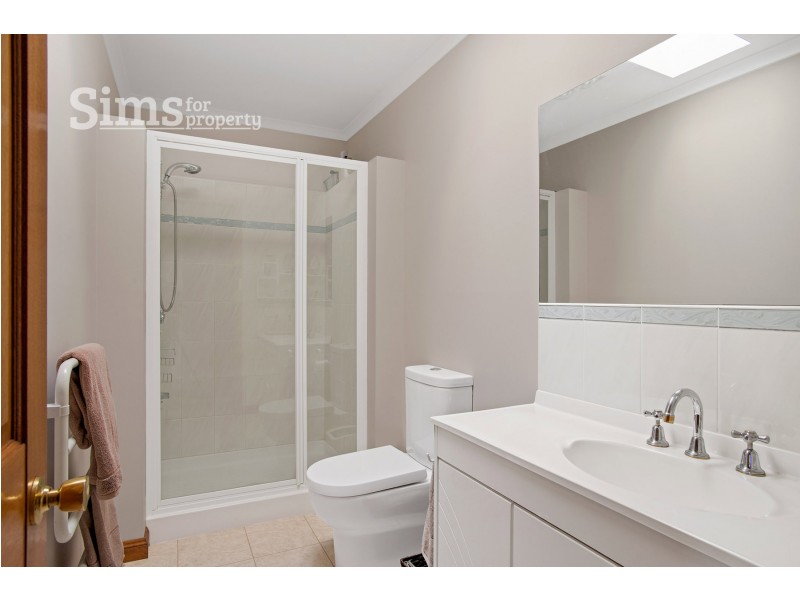 7 Penwood Close, Norwood TAS 7250