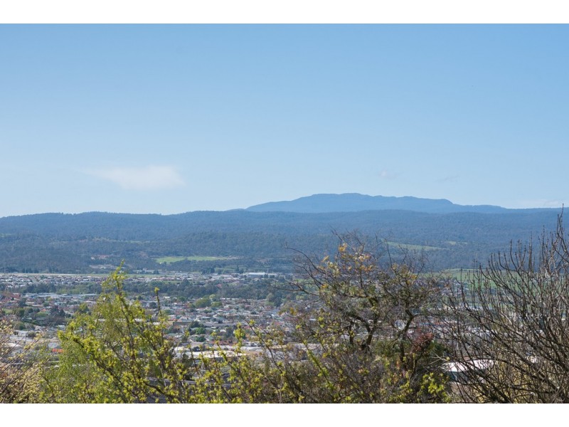 9 Delungra Road, Trevallyn TAS 7250