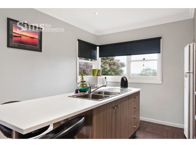 58 Tompsons Lane, Newnham TAS 7248