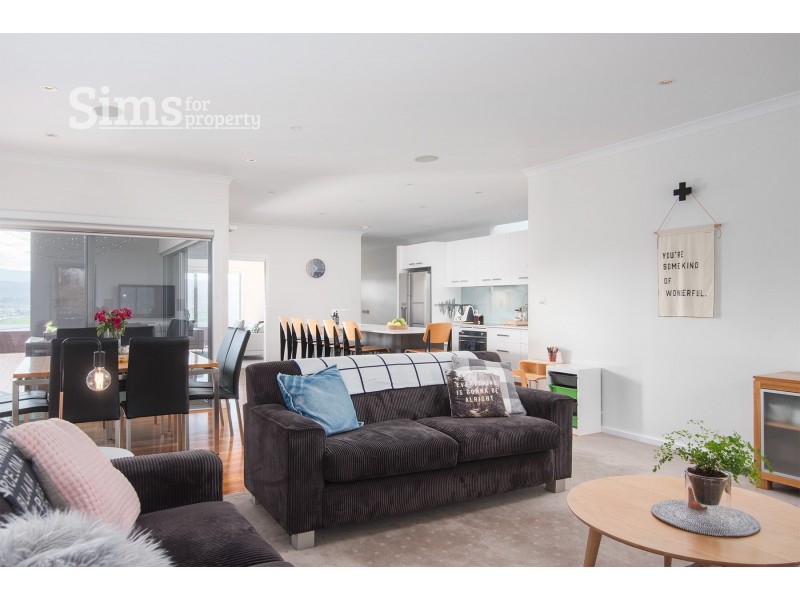 9 Bronte Court, Riverside TAS 7250