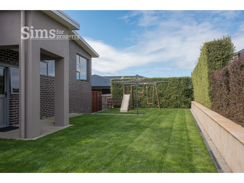 9 Bronte Court, Riverside TAS 7250