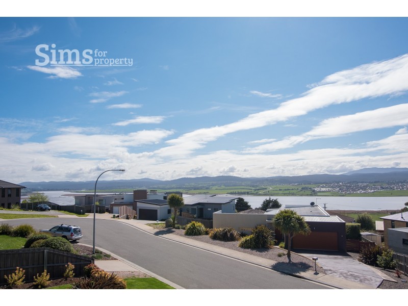 9 Bronte Court, Riverside TAS 7250