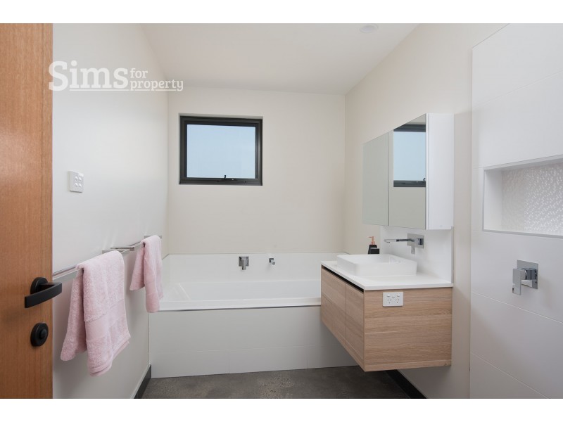 3/54 Landsborough Avenue, Newstead TAS 7250