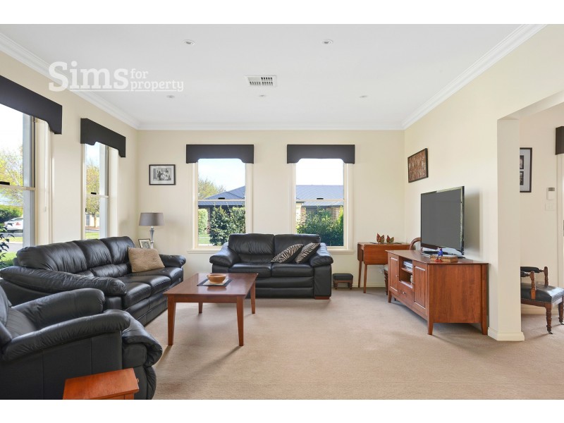2 Phelps Place, Newstead TAS 7250
