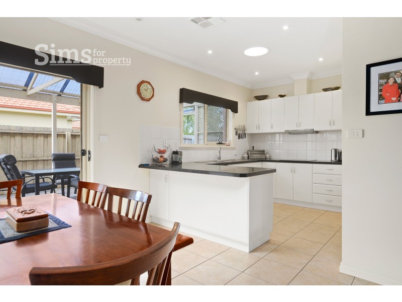 2 Phelps Place, Newstead TAS 7250
