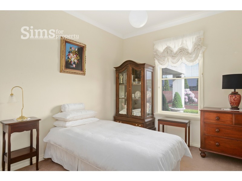 2 Phelps Place, Newstead TAS 7250