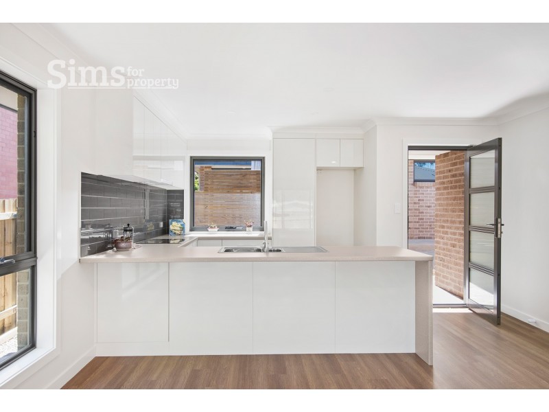 2/12 Beech Road, Norwood TAS 7250